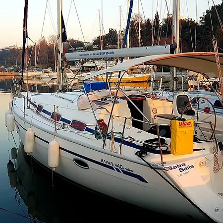 Babasails Botel *